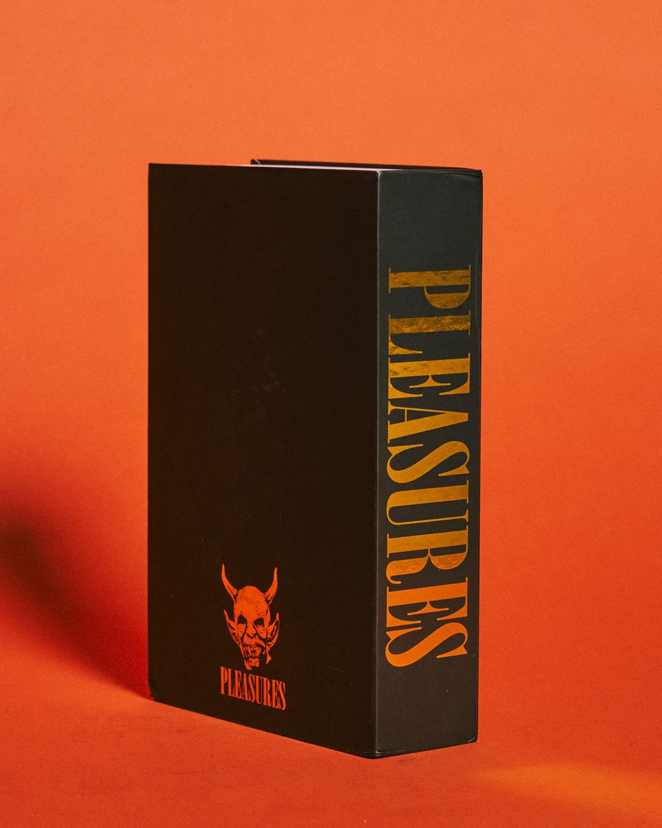 Pleasures Saint Booksafe
