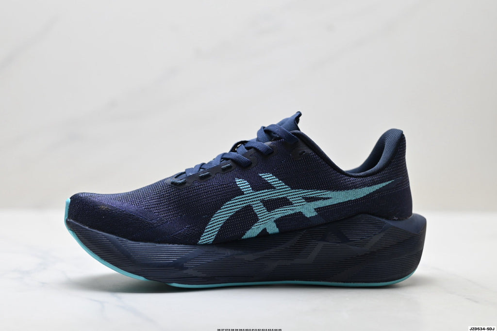 ASICS Novablast 6 Running Shoes