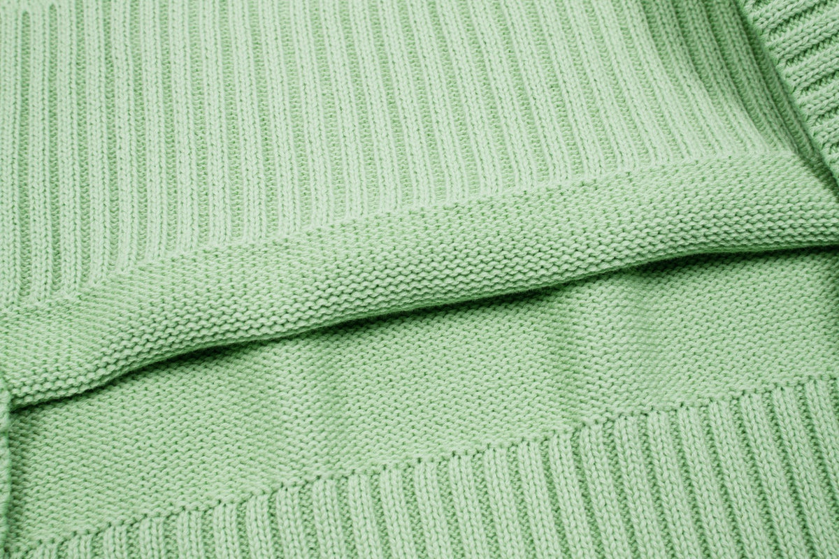 HEART SWEATER MINT (UNISEX)