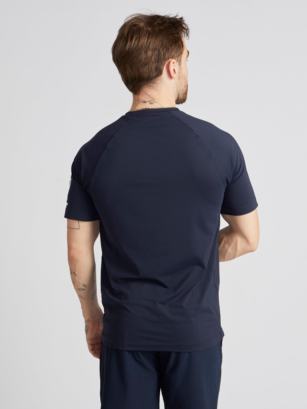 REIGN SHORT SLEEVE