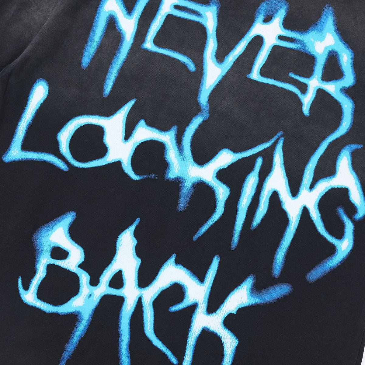 DUAA Butterfly Graphic Short-Sleeve T-Shirt
