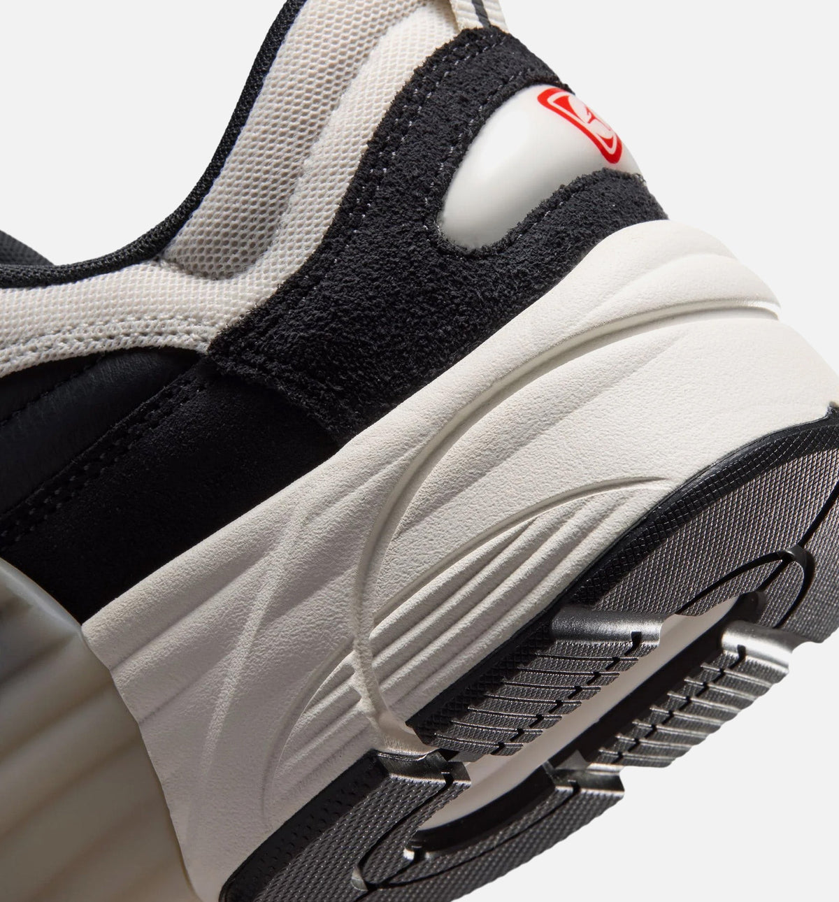 Trunner OS SE Off Noir Men's Shoes