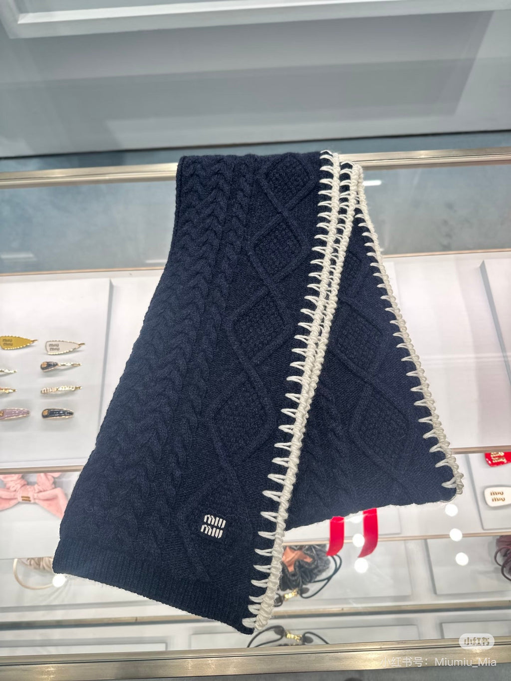 Miu Miu Style Cable-Knit Contrast Stitch Scarf
