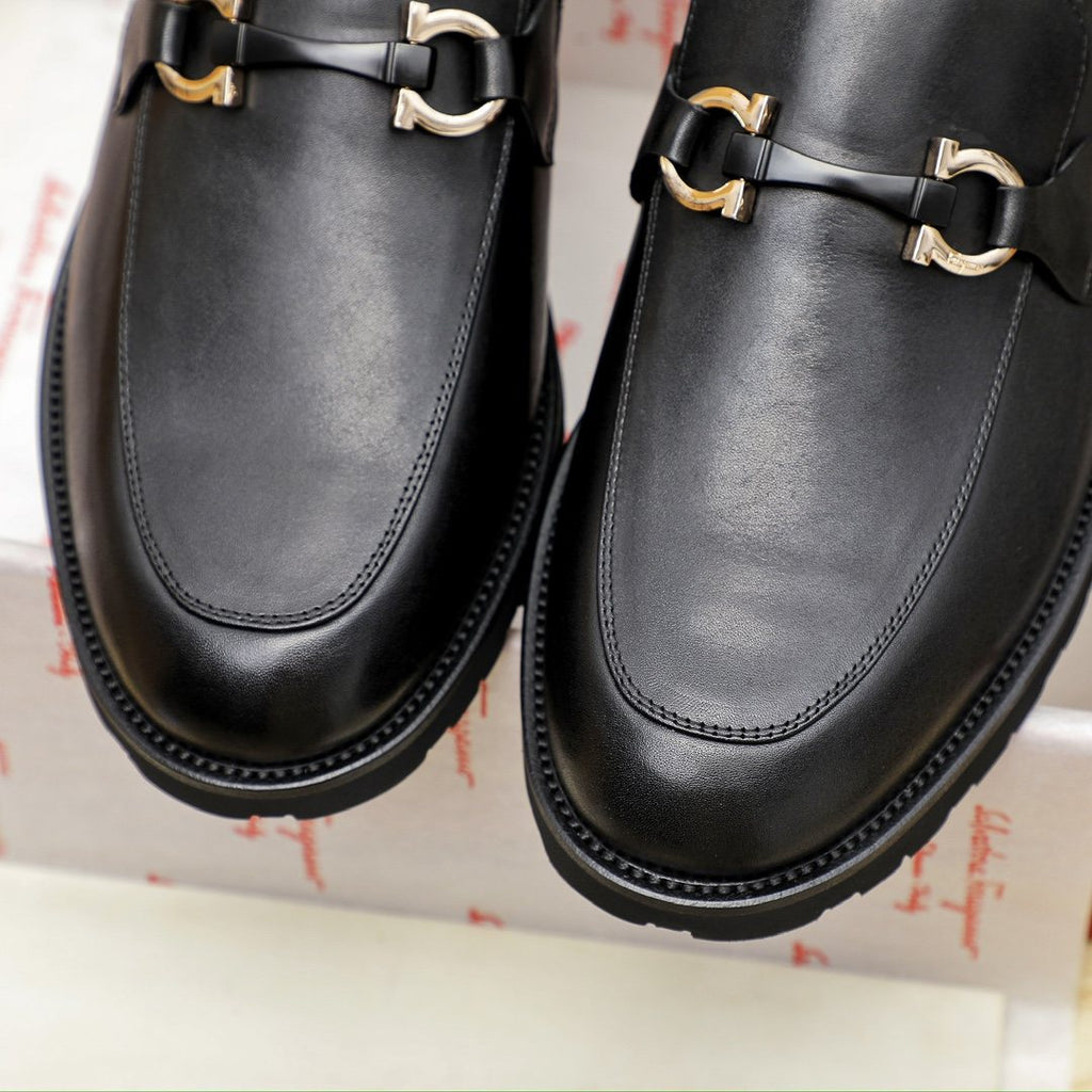 Ferragamo Black Bit Loafers - Rounded Toe