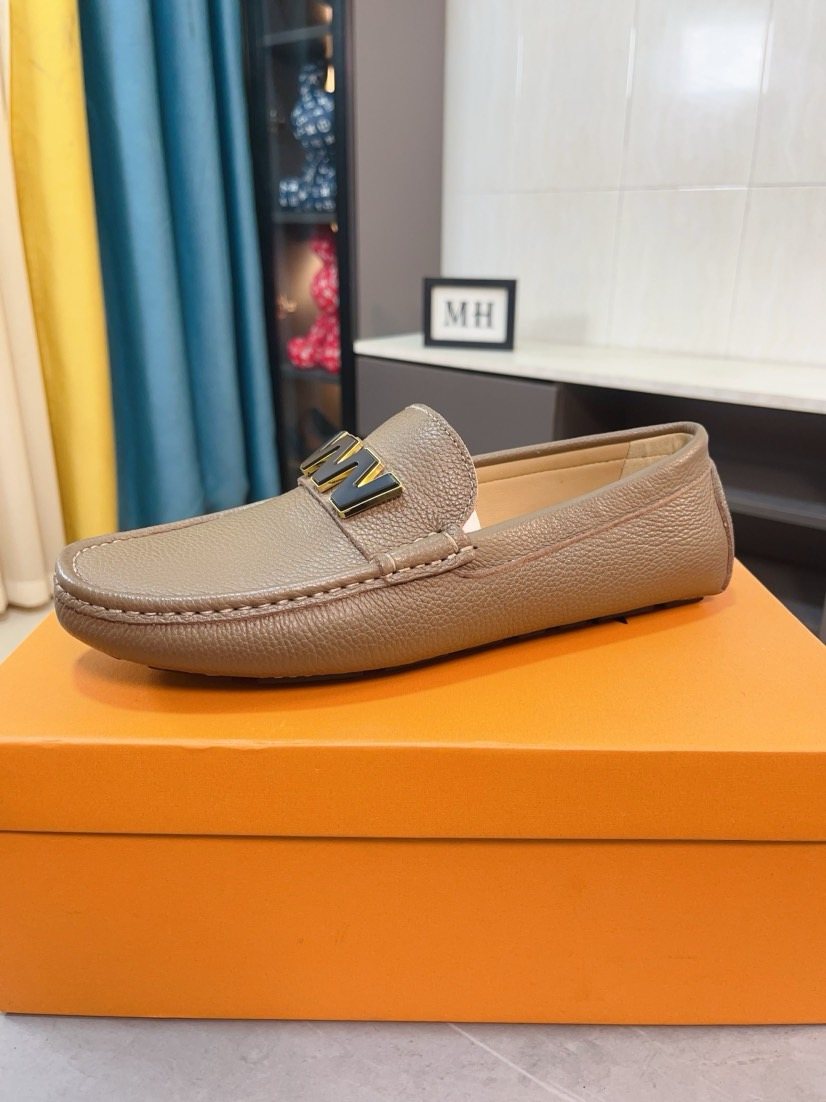 Louis Vuitton Pebbled Driving Loafers