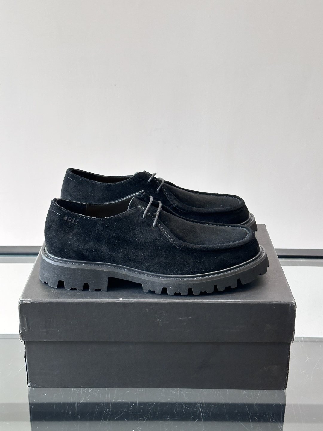 BOSS Men's Suede Lug Sole Derby Shoes