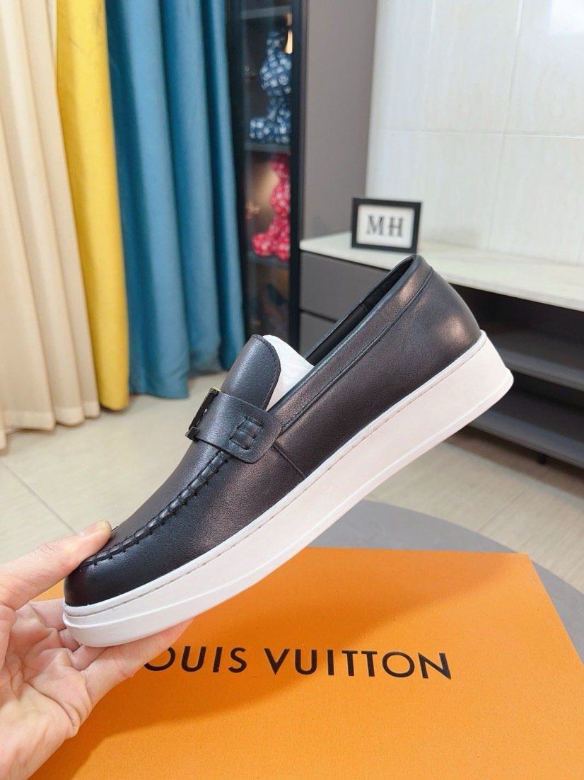 Louis Vuitton Men's Moc-Toe Buckle Loafers