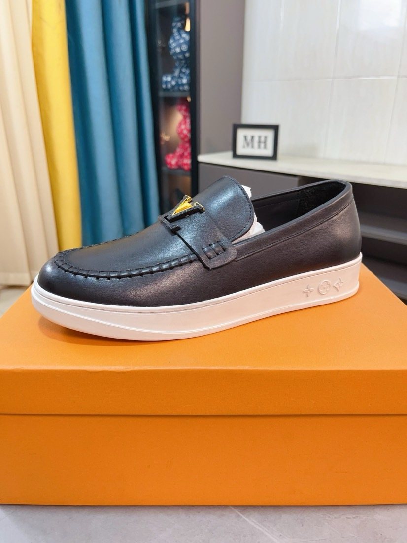 Louis Vuitton Men's Moc-Toe Buckle Loafers